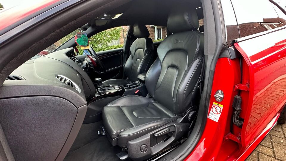 Reserved Audi A5 2.0 TDI Quattro Black Edition